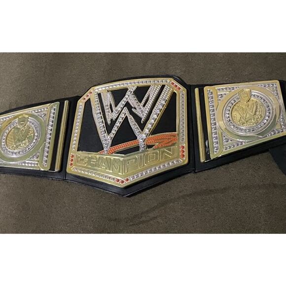 WWE Undisputed Championship Belt Gold Toy Pretend Child Youth Wrestling Costume - Picture 7 of 11